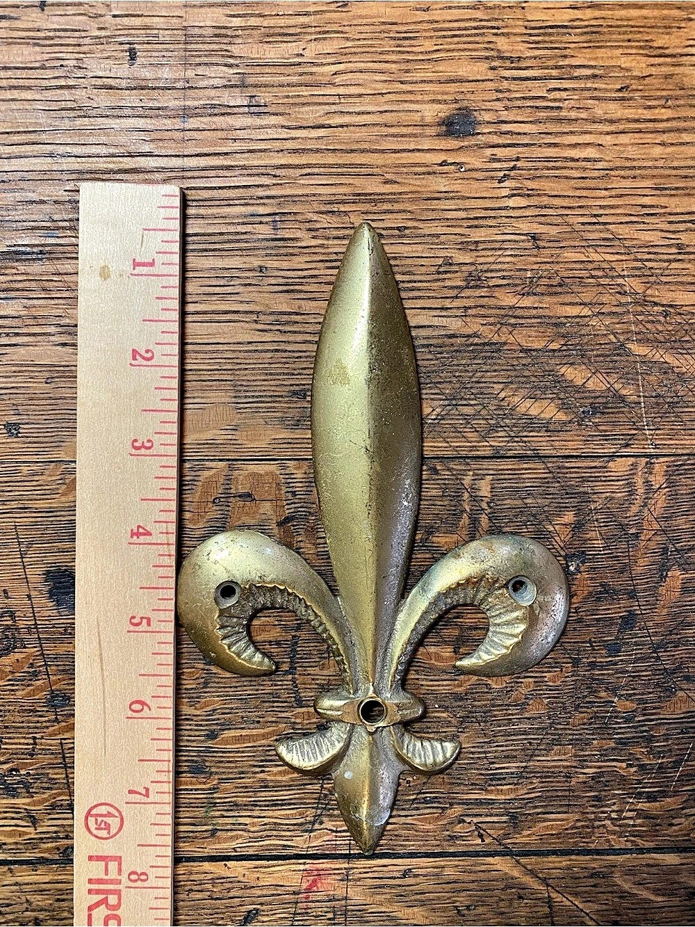 Vintage Brass Fleur De Lis Wall Hanging
